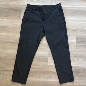 Lululemon Athletica Men's Charcoal Dress Pants